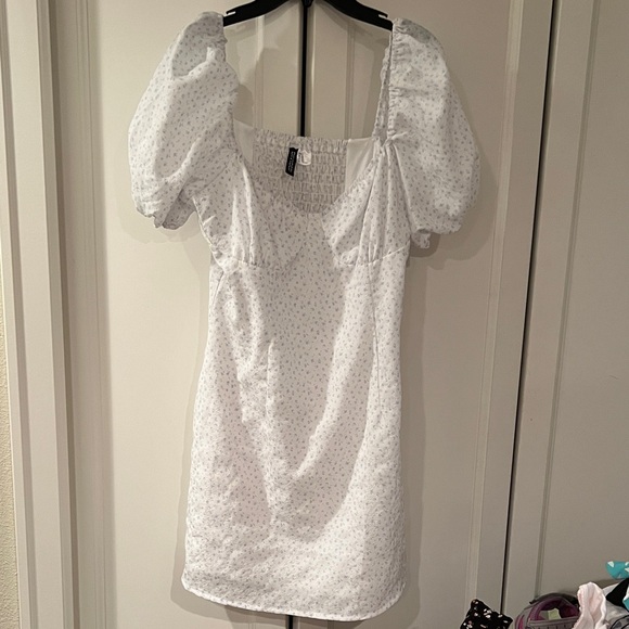 Divided White Puff Sleeve Dress - Picture 1 of 6